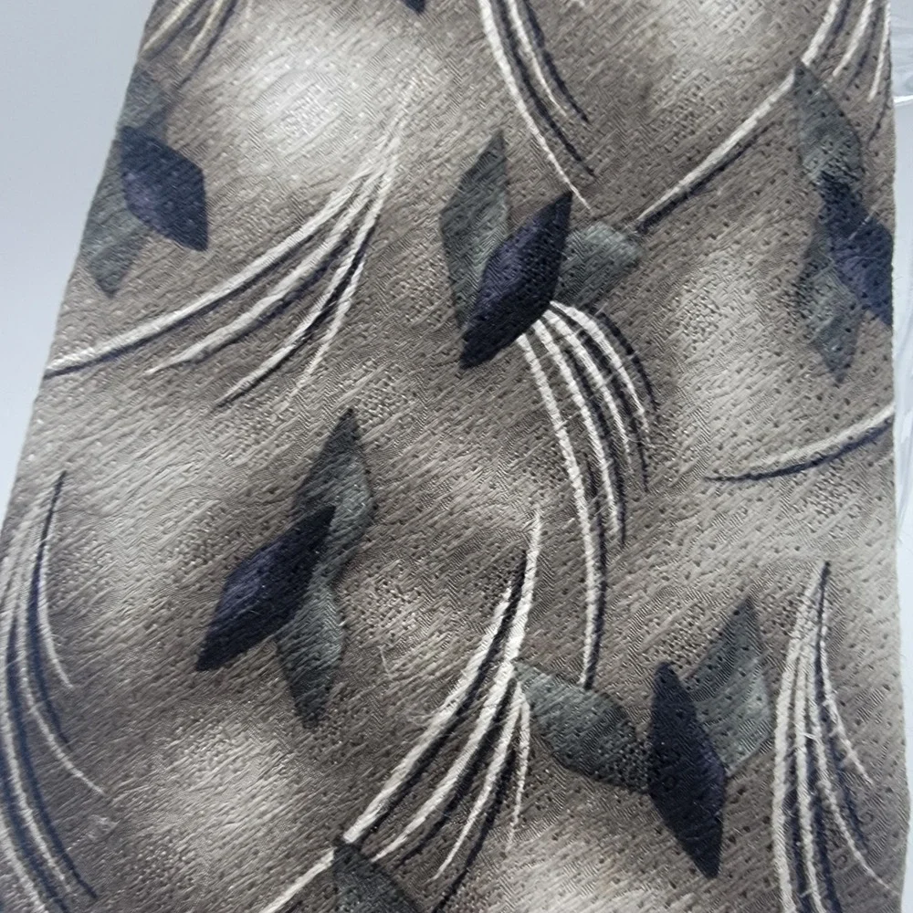 Pierre Cardin 100% Silk Gray/blue/Teal Tie‎